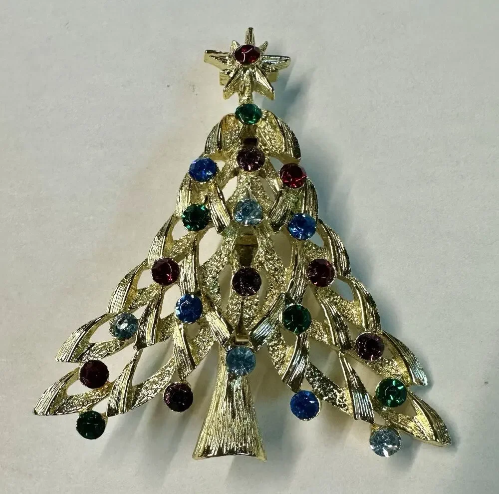 Christmas Tree Pin Brooch Rhinestones vintage